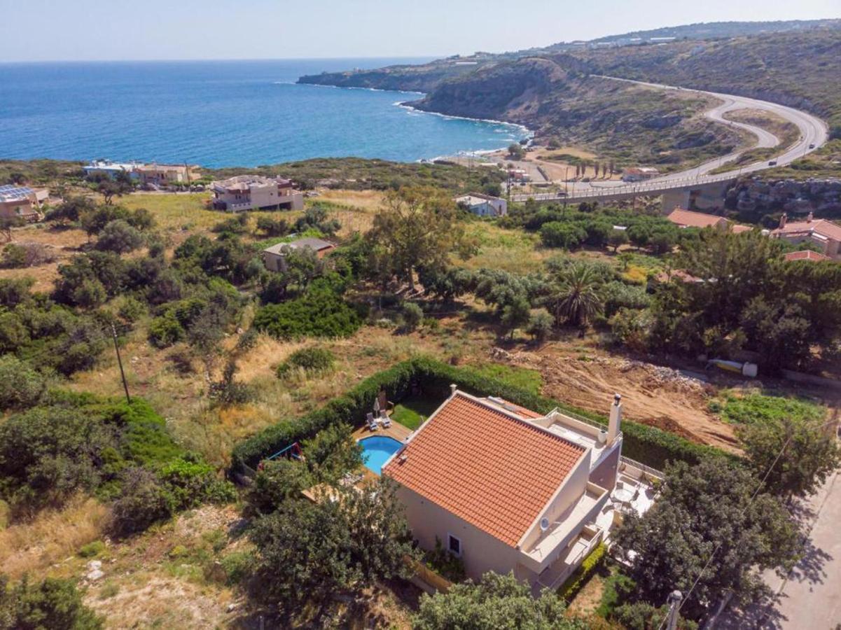 Villa Ellovos With Private Pool