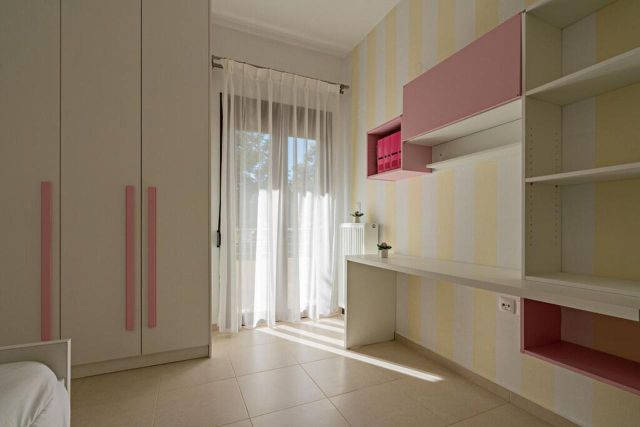 Villa Ellovos With Private Pool Resmo